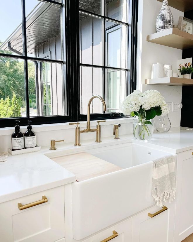 Kitchen - white sink and cabinets
