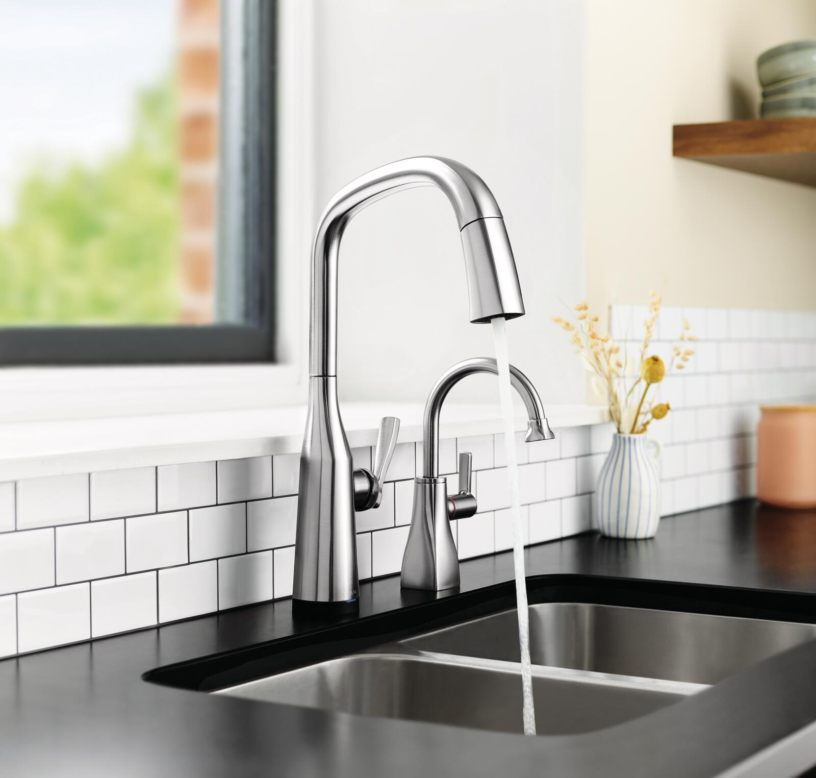 silver faucet kitchen trend image